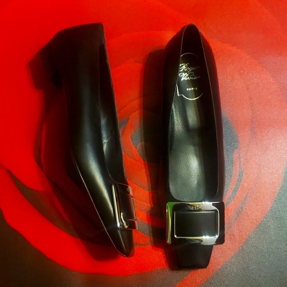 Roger Vivier Flats - Picture 2 of 8